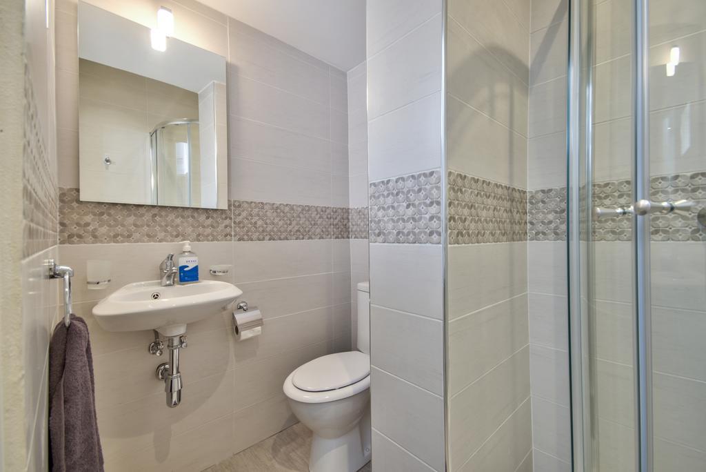 Valletta Luxe 3-Bedroom Duplex Penthouse With Sea View Terrace And Jacuzzi Kültér fotó