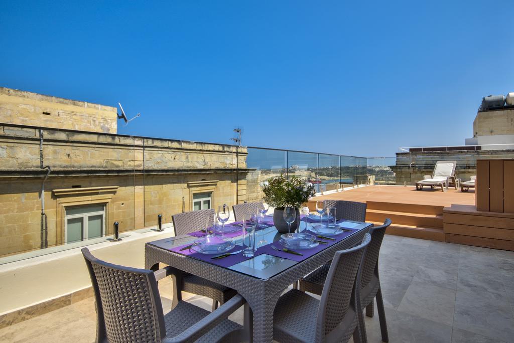 Valletta Luxe 3-Bedroom Duplex Penthouse With Sea View Terrace And Jacuzzi Kültér fotó
