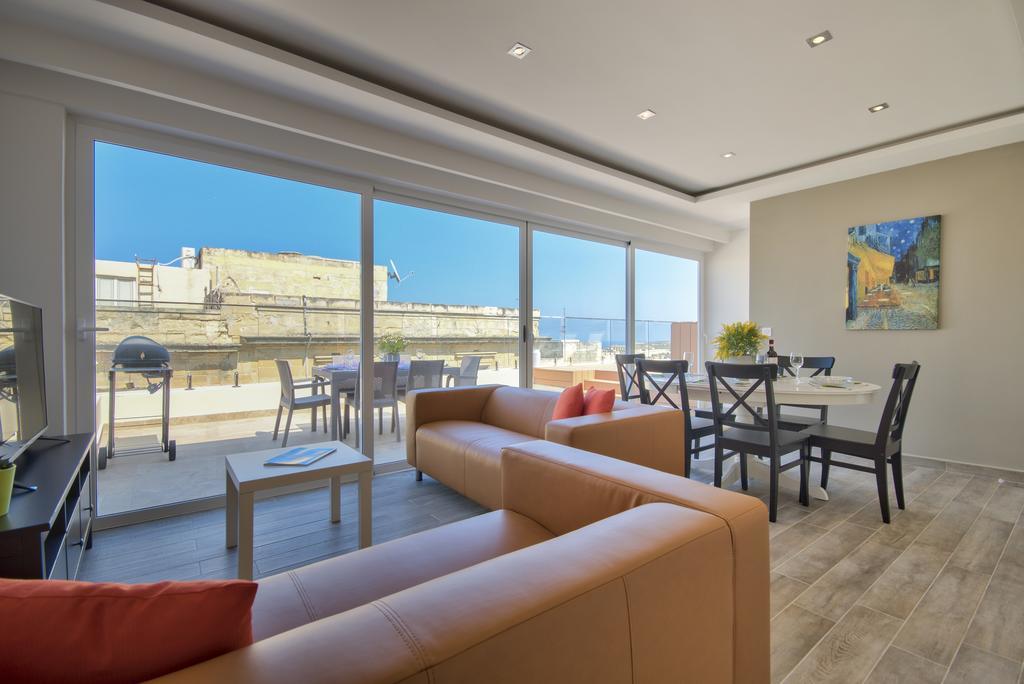 Valletta Luxe 3-Bedroom Duplex Penthouse With Sea View Terrace And Jacuzzi Kültér fotó