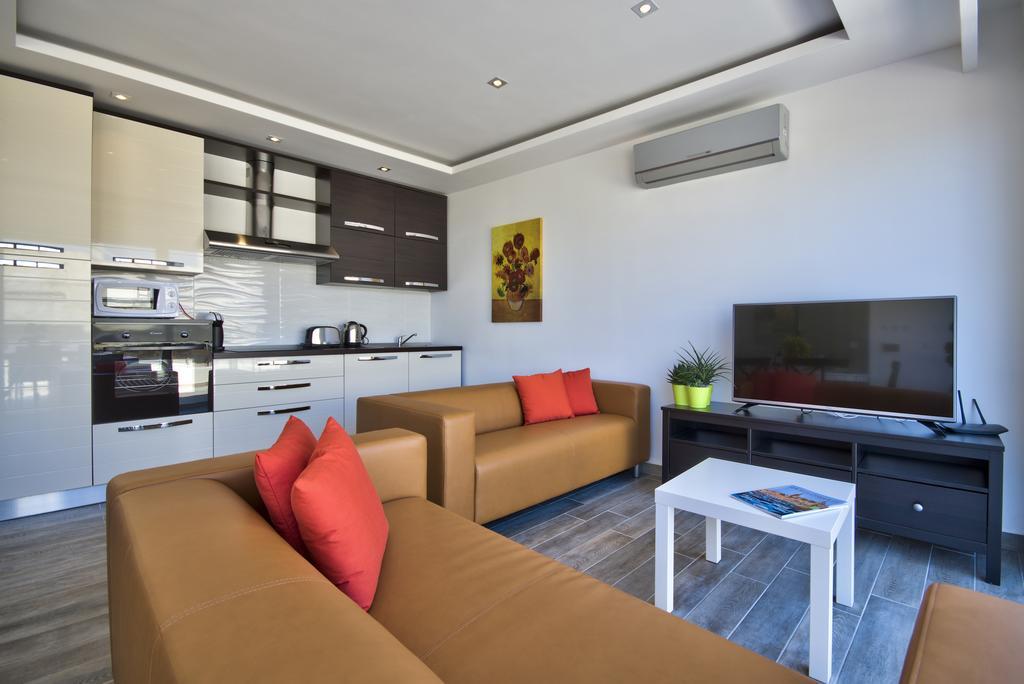 Valletta Luxe 3-Bedroom Duplex Penthouse With Sea View Terrace And Jacuzzi Kültér fotó